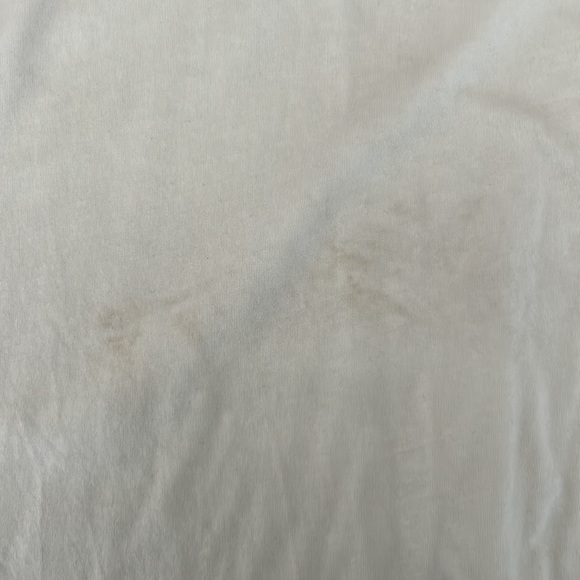 Oversized cream graphic tee With flowers in a boot - Picture 8 of 9